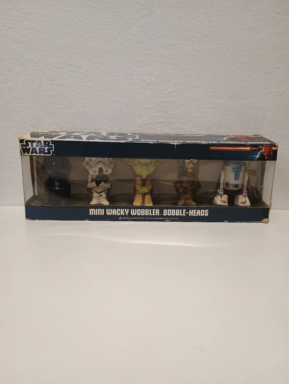 Star Wars Mini Bobble-Head Set - Black, White, Green, Gold, Blue